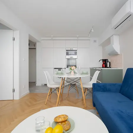 Salezego With Balcony Near Pge Narodowy By Renters *