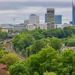 Salezego With Balcony Near Pge Narodowy By Renters דירה *
