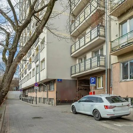 Salezego With Balcony Near Pge Narodowy By Renters 华沙