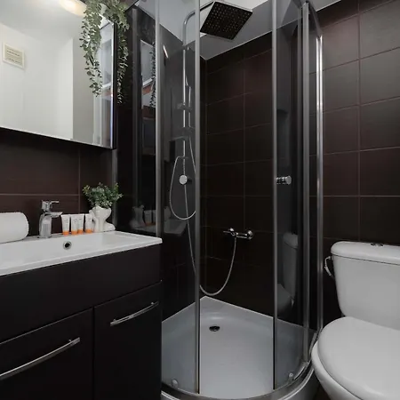 דירה Salezego With Balcony Near Pge Narodowy By Renters ורשה